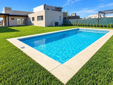Venta Casa a estrenar, Funes Don Mateo, pileta, 3 dormitorio