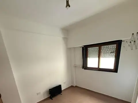 6 Entre 55 Y 56 , Piso 2