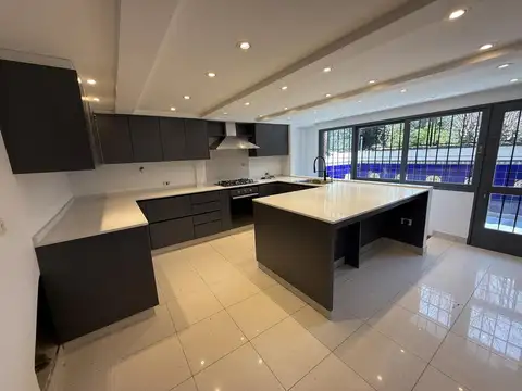 Casa en Alquiler 30 años