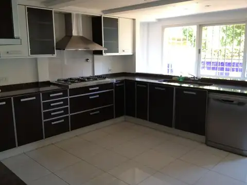 Jose Manuel Estrada 2200