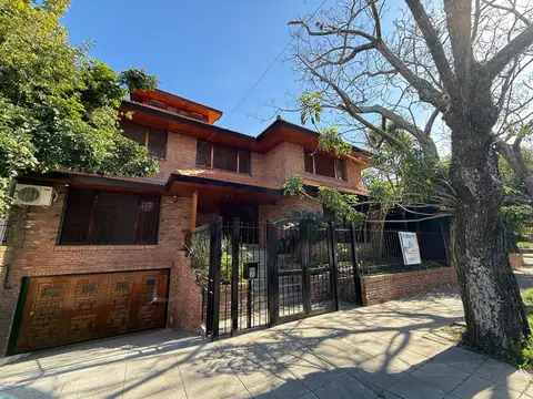 CASA EN ALQUILER EN MARTINEZ