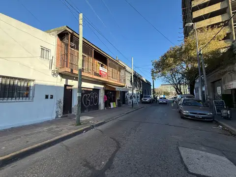 Calle 17 al 4700
