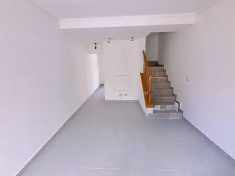 Casa en Alquiler en Centro, $ 1.100.000