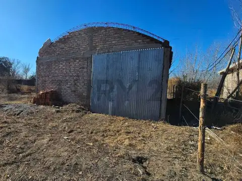 Ruta 40 Esq. Guiñazú , Piso 0