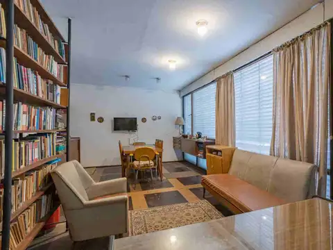 Venta PU Casa y Apto en Pocitos con garaje y fondo