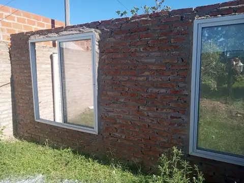 OPORTUNIDAD DE FRACCION DE TERRENO EN CORONEL ARNOLD