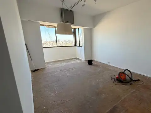 Arenales 1800, Excelente Departamento/Oficina 2 Ambientes, Piso Alto vista abierta en Barrio Norte