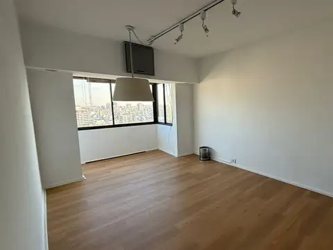 Arenales 1800, Excelente Departamento/Oficina 2 Ambientes, Piso Alto vista abierta en Barrio Norte