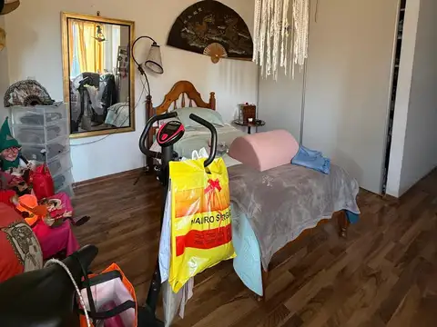 Depto Tipo Casa en Venta con 1 cocheras