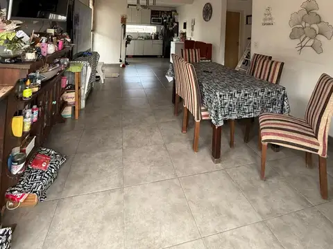 Depto Tipo Casa en Venta de 3 ambientes