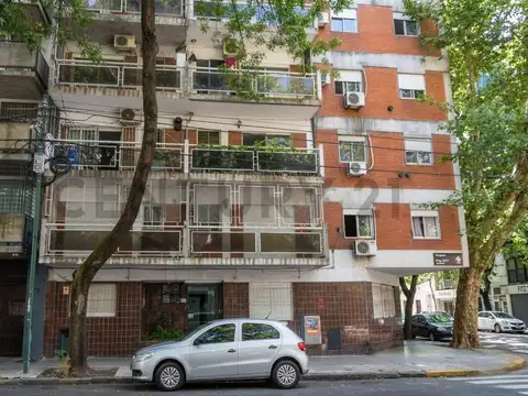 Paraguay 5200, Piso 1
