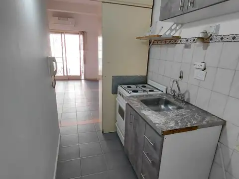 Av Dr N Avellaneda 4000, Piso 4