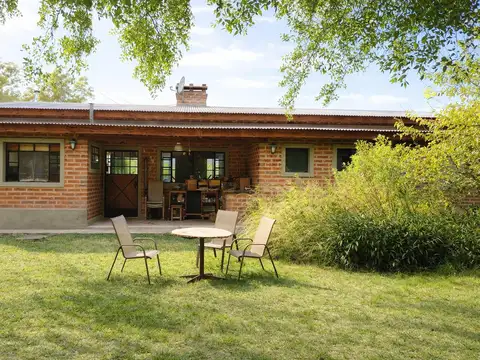 Chacra con Casa y Laguna en Lomas de Río Luján, Cardales