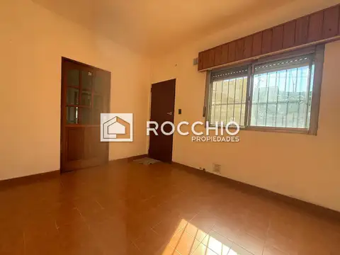 Depto Tipo Casa en Alquiler de 2 dormitorios
