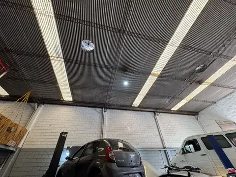 Galpon en Venta en Campana, USD 130.000