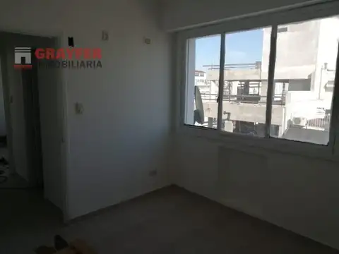Suipacha 400, Piso 11