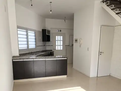 Casa en Venta en Villa Sarmiento, USD 95.000