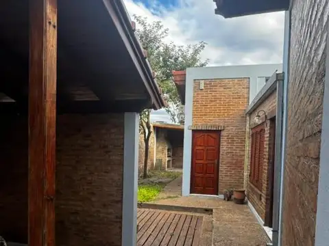 Casa Estilo Chalet En Venta