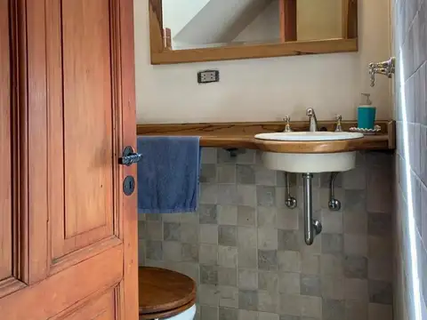 Depto Tipo Casa 3 ambientes con 2 baños