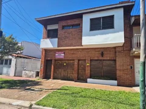 Departamento en Venta con 2 cocheras