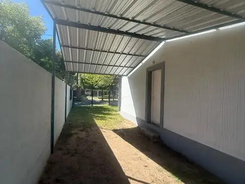 Casa 3 ambientes con 1 baño