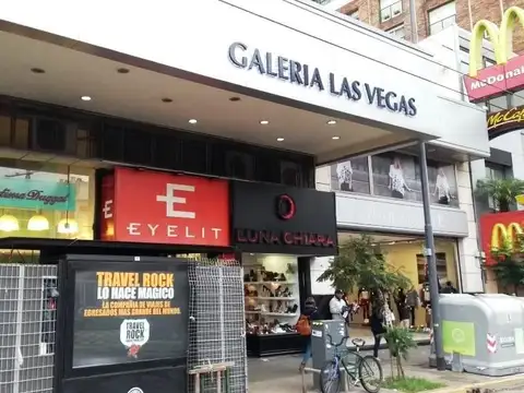 Av. Cabildo  al 2200 Belgrano CABA