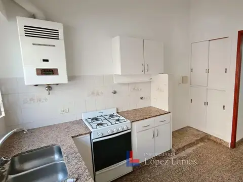 Depto Tipo Casa en Alquiler de 1 dormitorio