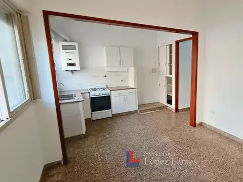 Depto Tipo Casa en Alquiler de 2 ambientes
