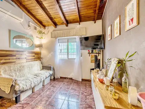 Depto Tipo Casa en Venta en Saavedra, USD 107.000