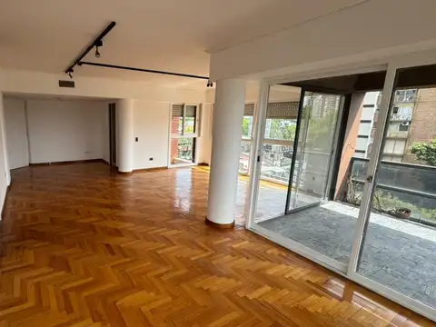 Departamento 4 ambientes con 2 baños