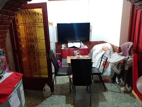 Dos PH en VENTA en un mismo lote | Ideal vivienda multifamiliar, renta o uso mixto    Homero al 1