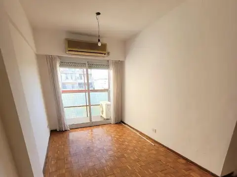 Bartolome Mitre 1600