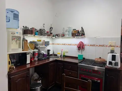 Depto Tipo Casa 4 ambientes con 2 baños