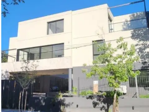 Triplex en Tigre en venta