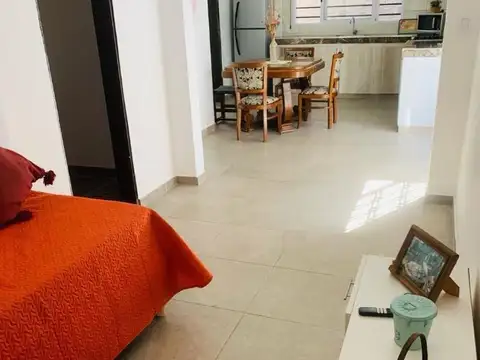 Casa en Alquiler Temporal en Banfield, $ 150.000
