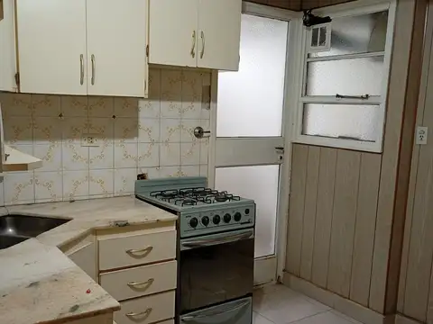 Departamento 4 ambientes con 1 baño