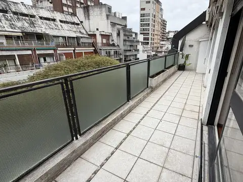 Departamento Piso 8 al Frente Balcón Terraza Cañitas