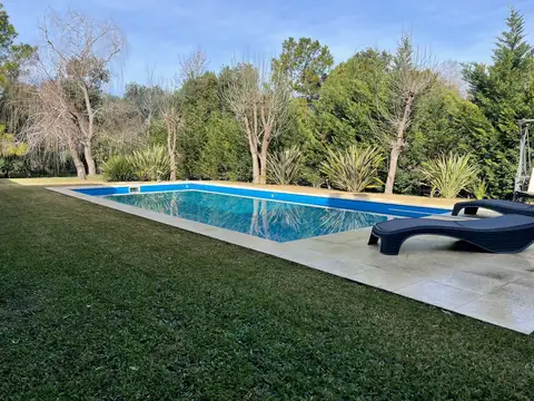 Casa en venta en San Diego Country Club Moreno