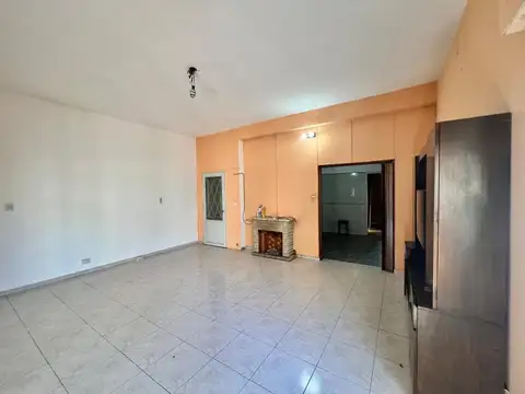 Casa en Venta en Ramos Mejía, USD 105.000