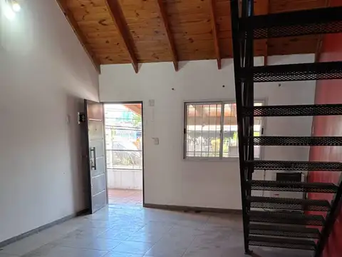 Departamento en Alquiler en Villa Dominico, $ 450.000