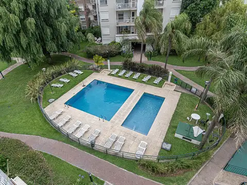 OPORTUNIDAD !!! Departamento de 116m2 cubiertos másTerraza propia de 96m2 con Quincho y Parrilla