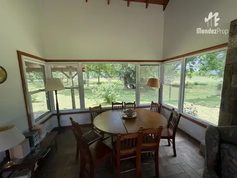 Casa en Alquiler en Gomez, USD 3.500