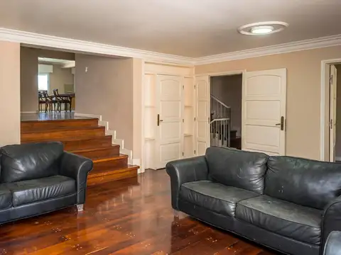 Casa en Venta de 5 dormitorios