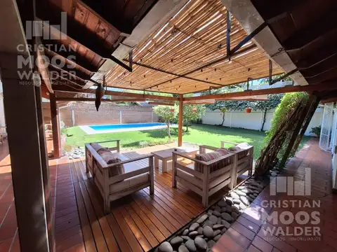 Casa  en venta  de 5 ambientes- Ingeniero Maschwitz