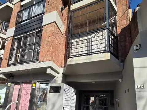 MUY BUEN DEPTO 3 AMB EN LOMAS!