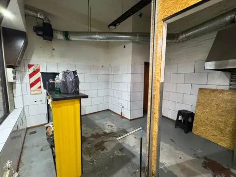 Local en Venta en Haedo, USD 140.000