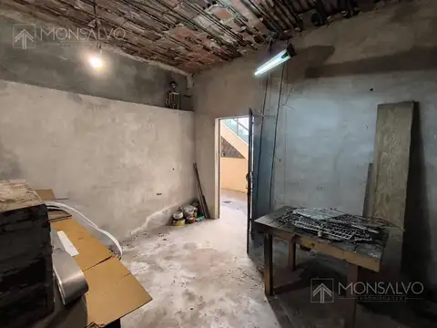 Casa 3 ambientes con 1 baño