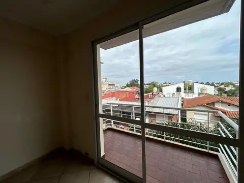 Departamento en Venta en Ramos Mejia Sur, USD 60.000