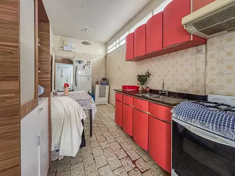VENTA - Casa de 3 dormitorios, patio y cochera Barrio Roque Saenz Peña - Rosario.