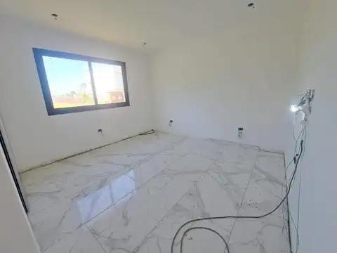 VENTA CASA 6 AMBIENTESSANTA LUCIA PILAR DEL ESTE